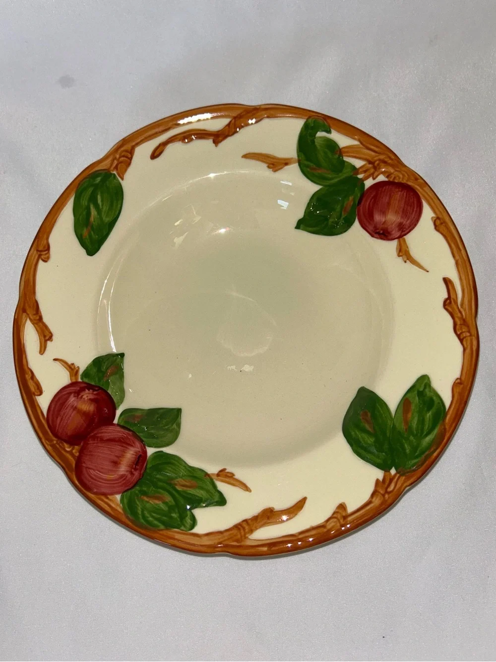 Franciscan Apple 8” Soup Bowls Set of 3 USA Vintage Rimmed Bowls - One w/ Chip